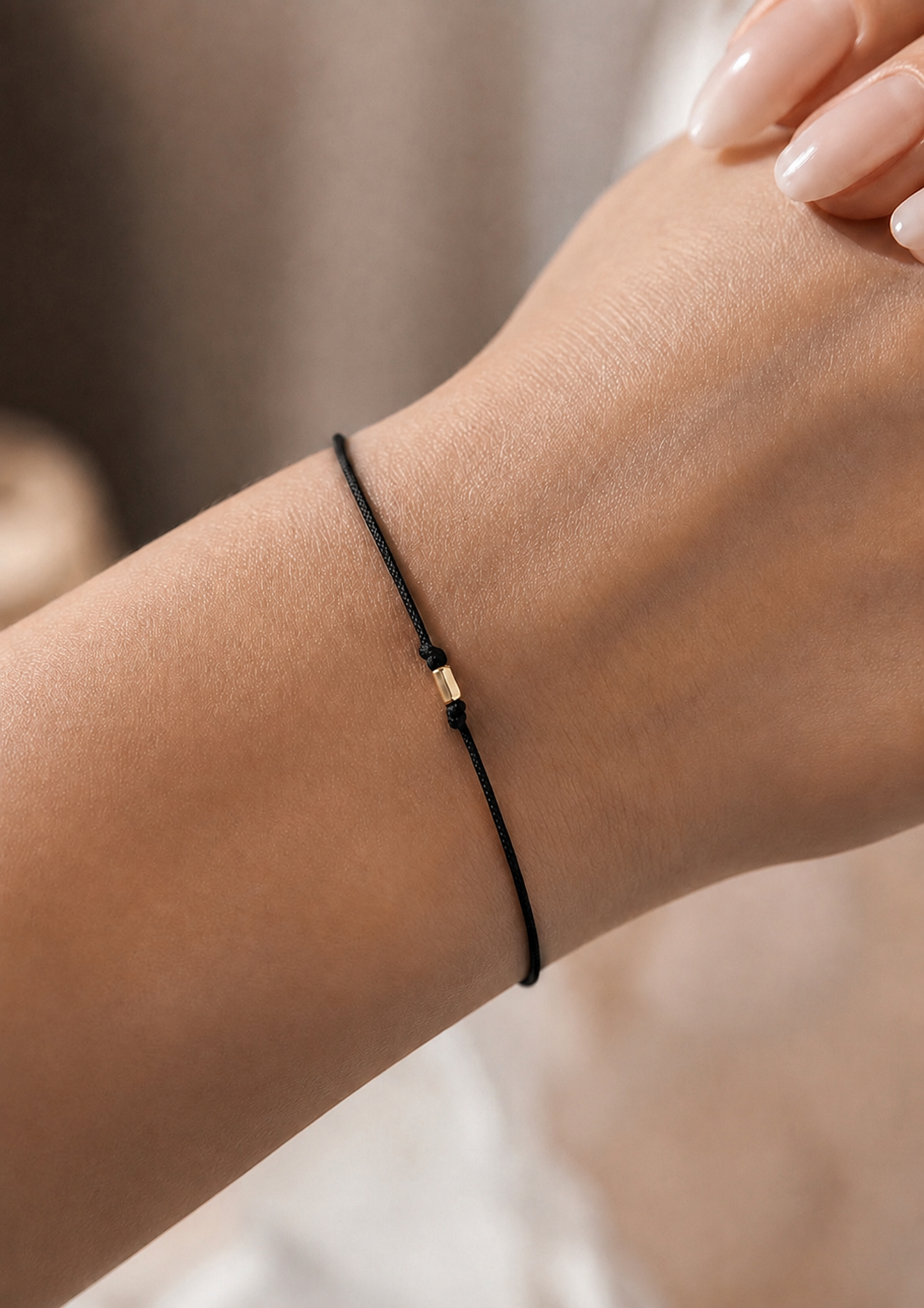 Minimal İpli 14 Ayar Gold Spacer Altın Bileklik