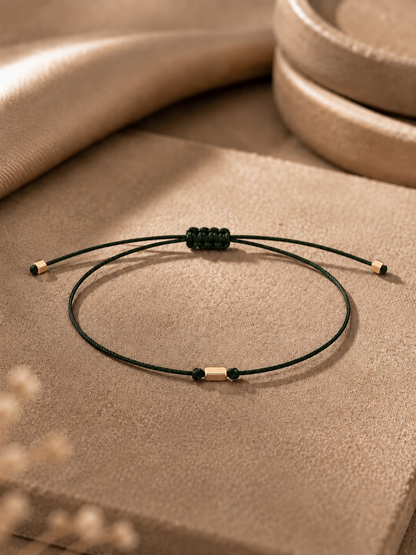 14 Ayar Altın Minimalist Zümrüt Yeşili İp Gold Spacer Bileklik