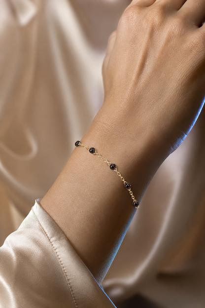 14 Ayar Altın Siyah Boncuklu Minimalist Bileklik – 0.67 gr